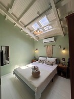 Hanole Macaron Guest House