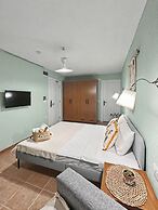 Hanole Macaron Guest House