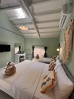 Hanole Macaron Guest House