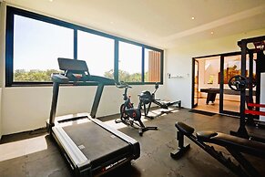 Anana Yaaxlum 105 S Oasis Pool and Jacuzzi