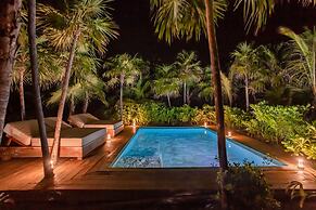 Anana Casa Kaab Kaan Rooftop Pool Beachfront
