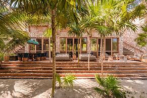 Anana Casa Kaab Kaan Rooftop Pool Beachfront