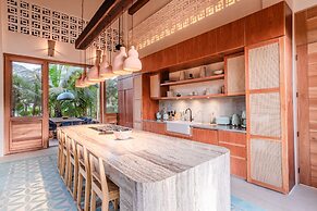 Anana Casa Kaab Kaan Rooftop Pool Beachfront