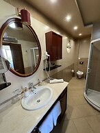 Hotel Meridian