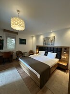 Hotel Meridian