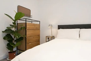 Shoreditch - Immaculate 2 Bedrooms Flat For 6