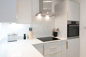 Shoreditch - Immaculate 2 Bedrooms Flat For 6