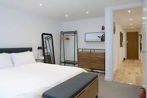 Shoreditch - Immaculate 2 Bedrooms Flat For 6