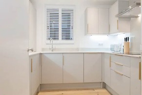 Shoreditch - Immaculate 2 Bedrooms Flat For 6