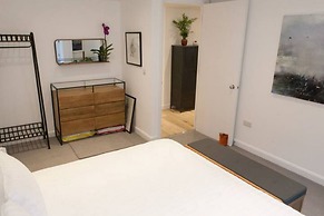 Shoreditch - Immaculate 2 Bedrooms Flat For 6
