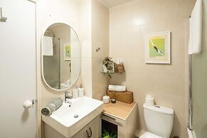 Serene Garden Flat - Steps From Tower Bridge