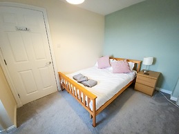 Tranquil 2Bed/2Bath Duplex Falkirk
