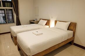 Ausamlor Guesthouse