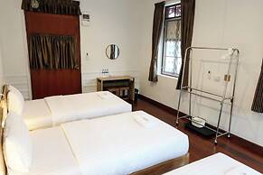Ausamlor Guesthouse