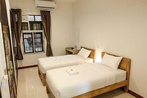 Ausamlor Guesthouse