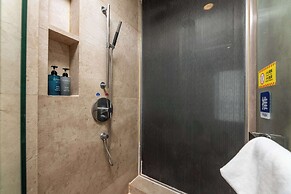 Guangzhou Baogeli Service Apartment