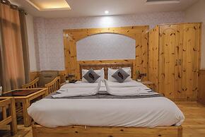OnlyStay Uday Himalaya