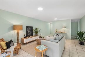 Ambassador Beachfront Apartments