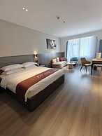 Golden Panda Hotel