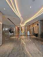 Golden Panda Hotel