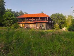 Bamboo Grove Lodge