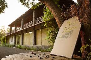 Bamboo Grove Lodge