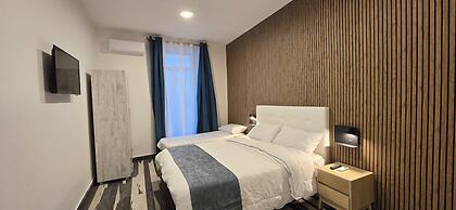 Napoli Central Stay