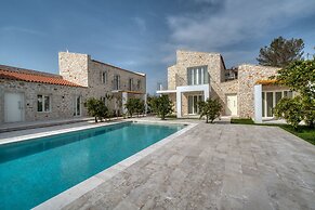 Petroulas Village
