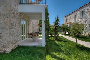 Petroulas Village