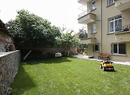 Adalı Pansiyon