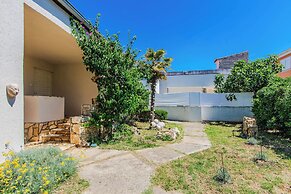 Holiday home Korbar