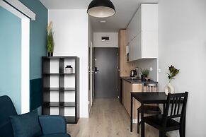 Adler Apartments