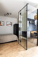 Adler Apartments