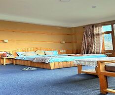 Ruhaani Cottages And Cafe