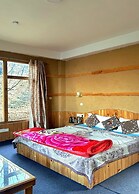 Ruhaani Cottages And Cafe