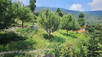 Ruhaani Cottages And Cafe