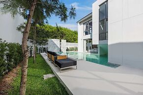Luxury 3BR Villa Wallaya with Private Pool