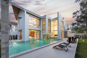 Luxury 3BR Villa Wallaya with Private Pool