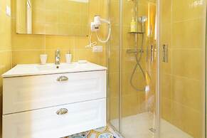 Guesthouse Adry in Naples