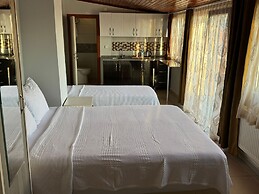 Varol Otel