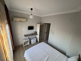 Varol Otel