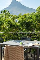 2bed Apt 5min Walk From Camps Bay Central Escape