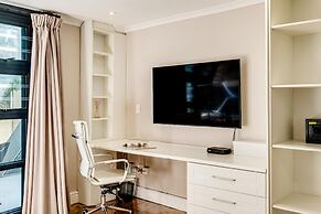 2bed Apt 5min Walk From Camps Bay Central Escape