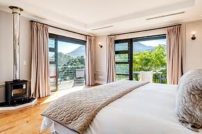2bed Apt 5min Walk From Camps Bay Central Escape