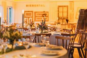 Garni Hotel Biebertal am Milseburgradweg