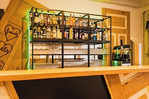 Garni Hotel Biebertal am Milseburgradweg