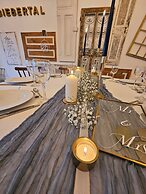 Garni Hotel Biebertal am Milseburgradweg