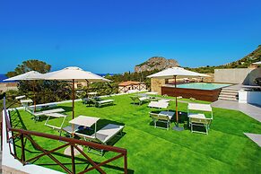 Pater Meus Suites