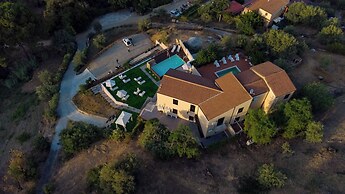 Pater Meus Suites