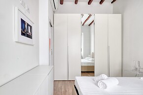 Lovely flat near Naviglio Grande